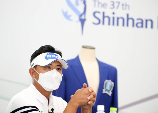 第37回 記者会見 及 びフォトコール